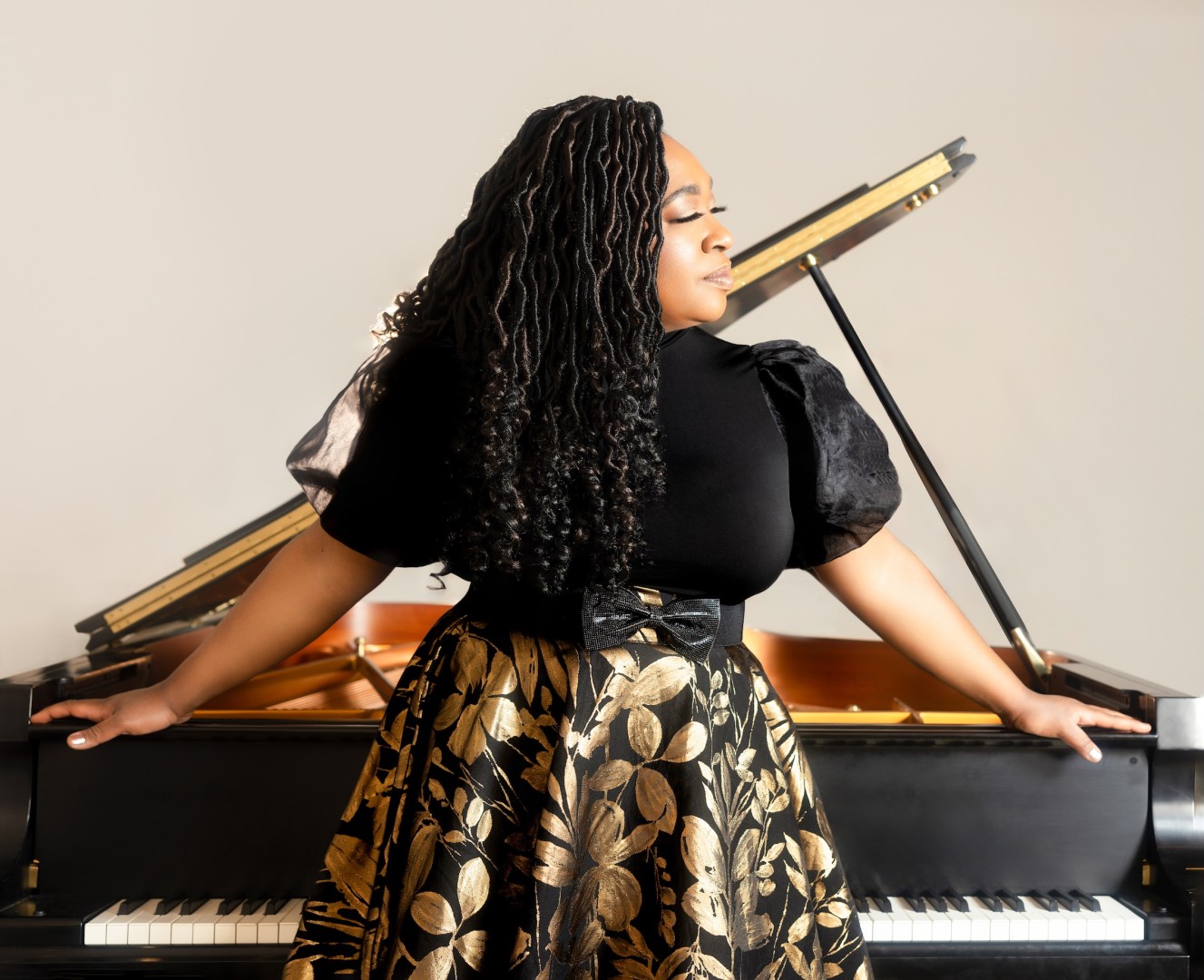 LONG BEACH SYMPHONY: ENTANGLED IN PASSION